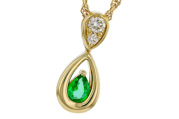A329-67869: NECKLACE .10 EMERALD .16 TGW (4x3 EMER)