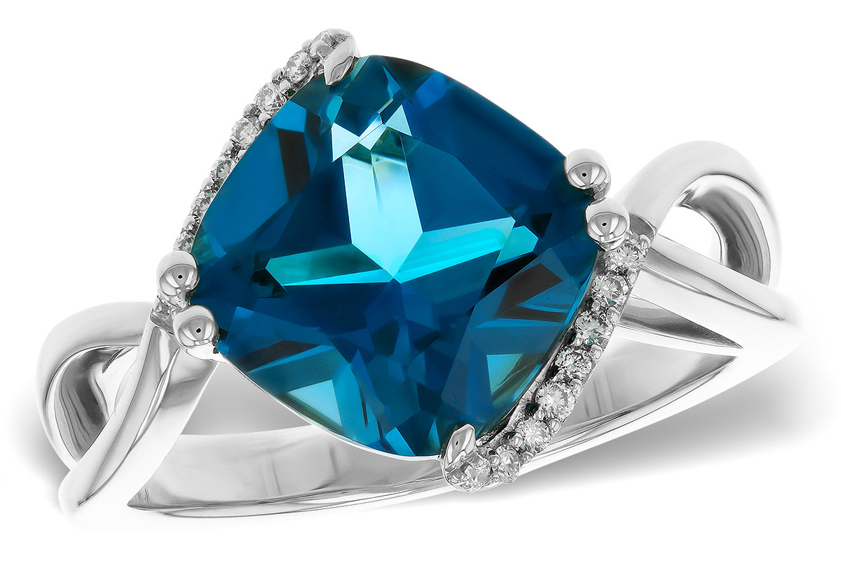 B329-70596: LDS RG 4.42 LONDON BLUE TOPAZ 4.50 TGW (10MM LBT)