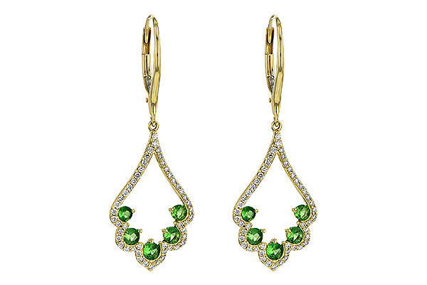 G245-09677: EARR .64 GREEN GARNET .98 TGW