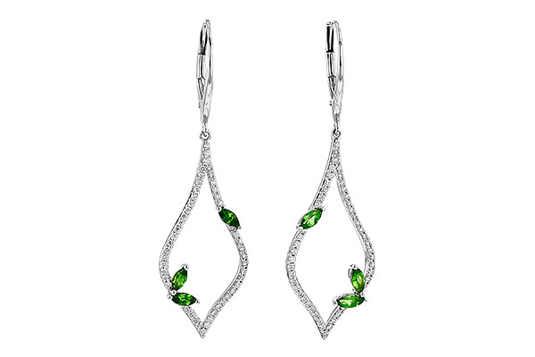 G245-15168: EARR .42 GREEN GARNET .77 TGW