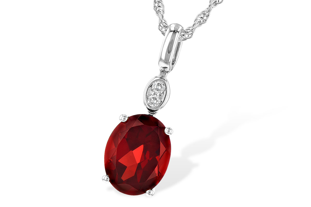 L245-16995: NECK 2.90 GARNET 2.93 TGW (10x8MM GAR)